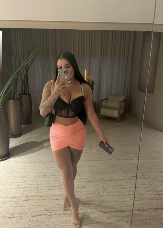 Facetune_08-07-2025-14-18-10